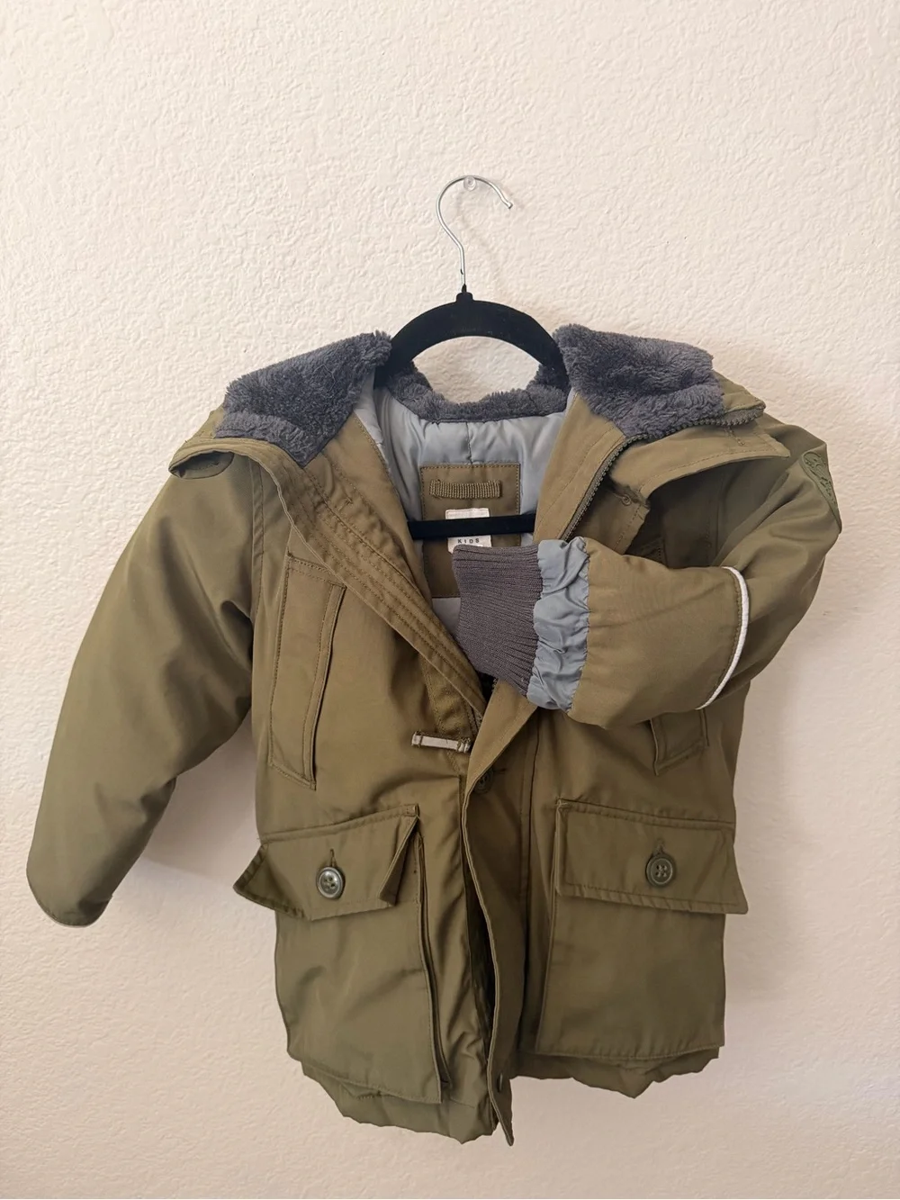 GAP Dark Green Puffer Parka with Faux Fur Hood